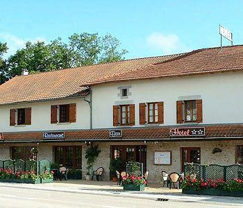 Le Petit Sale Hotel Saint-Just-le-Martel ภายนอก รูปภาพ